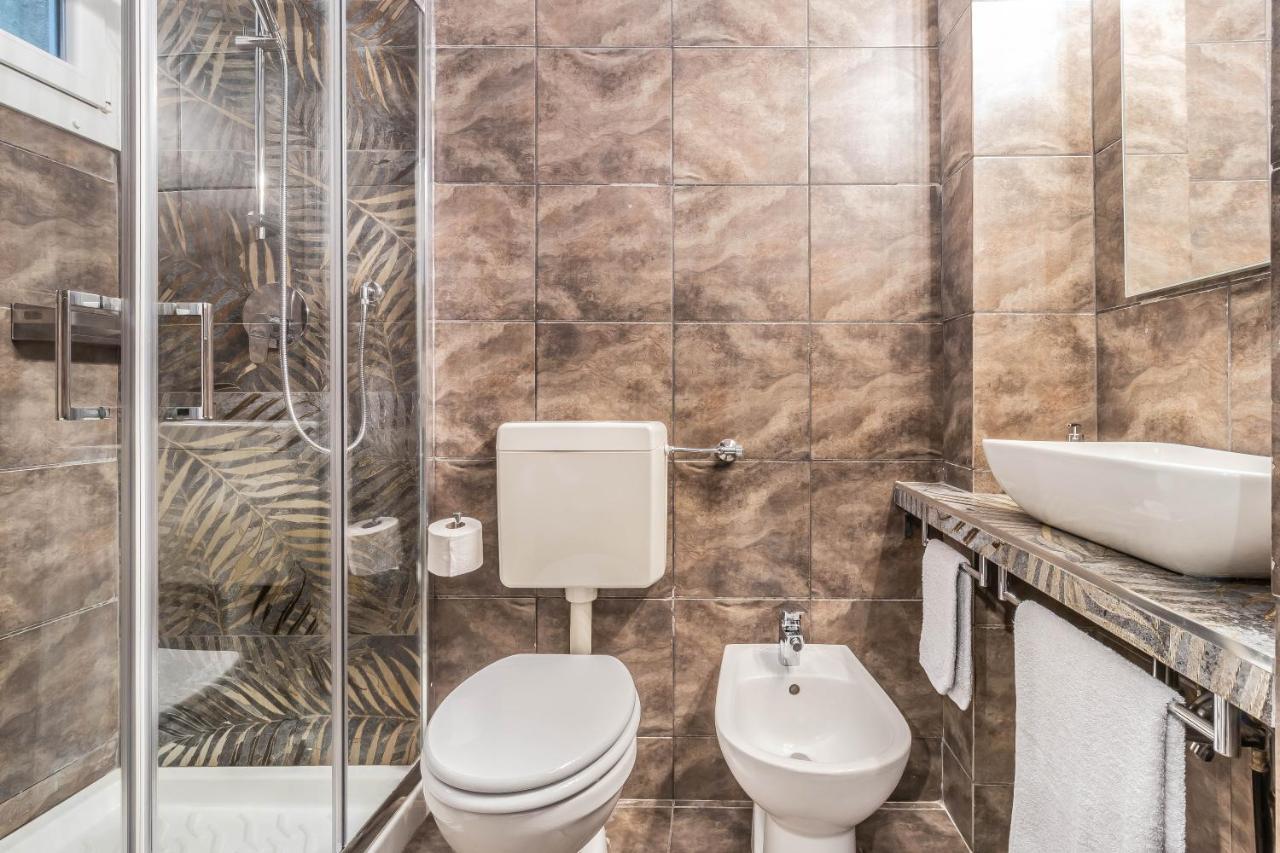"Suite Porta Venezia Duomo" Metro - Wi-Fi - Netflix Milano Dış mekan fotoğraf